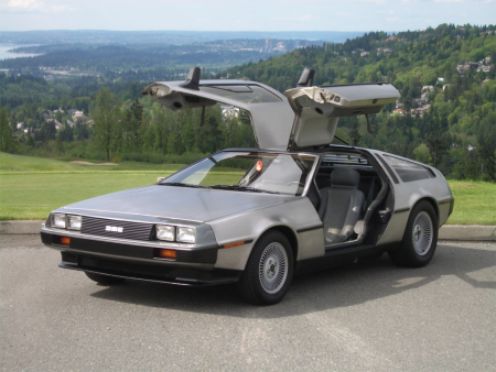 DeLorean DMC-12